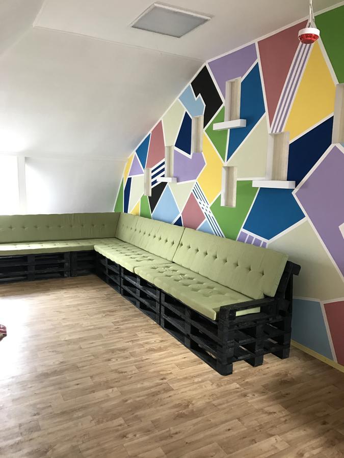 Hostel Darnitsa1 Kiev Buitenkant foto