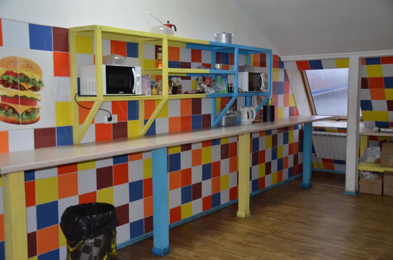 Hostel Darnitsa1 Kiev Buitenkant foto
